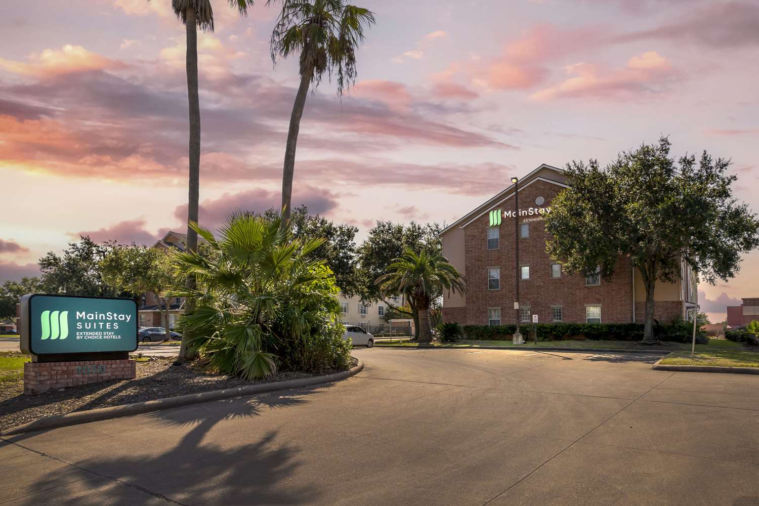 MainStay Suites Houston NASA/Clear Lake 17/19