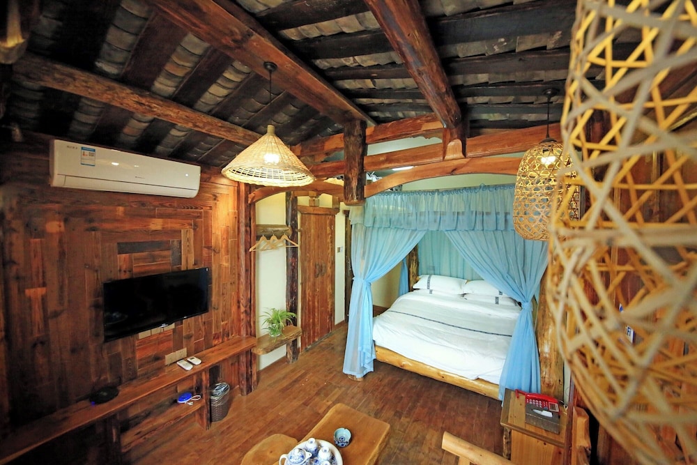 Xiangxi Dreamweaver Inn 39/50