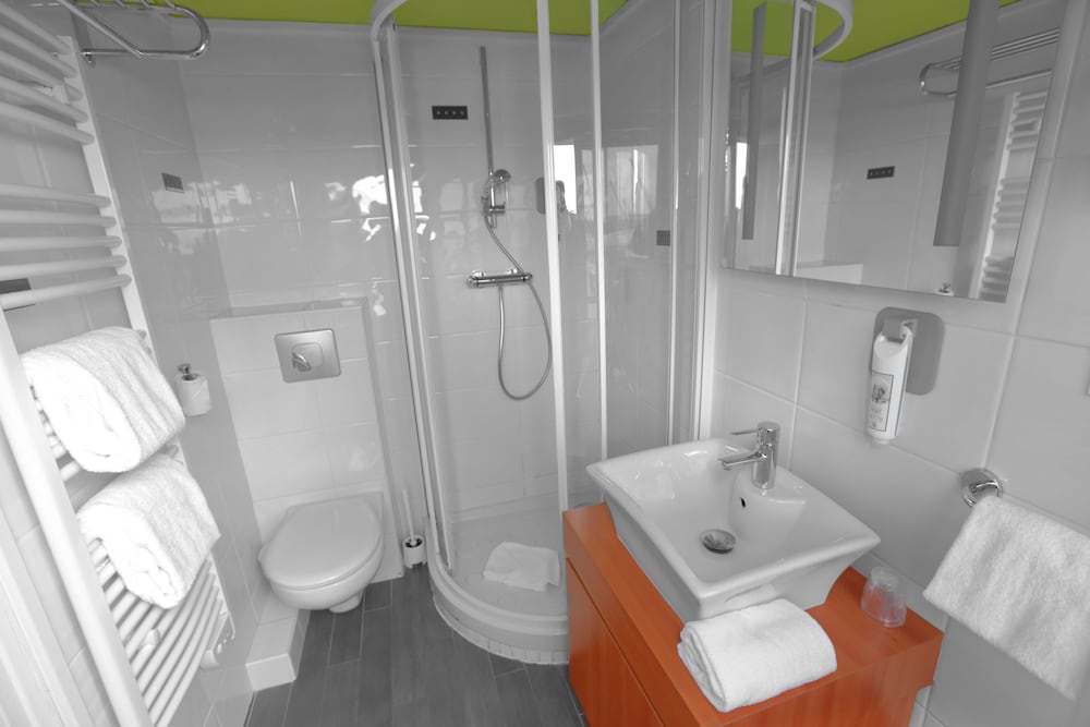 Ibis Styles Saint Malo Centre Historique 13/75