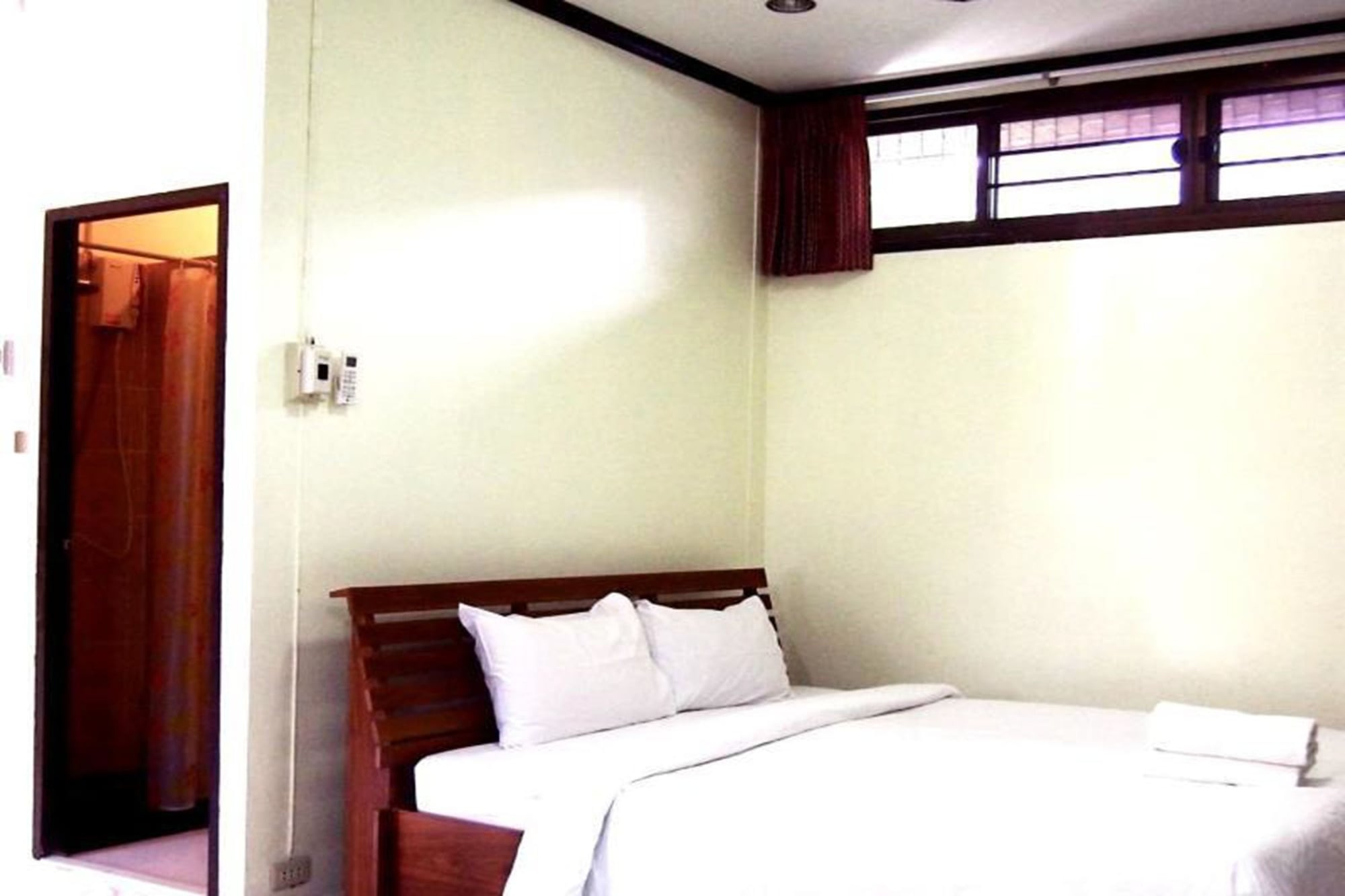 STANDARD, KING BED