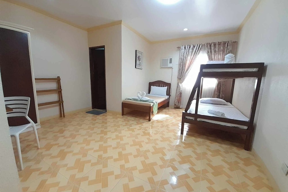 Gilin Pension House 15/27