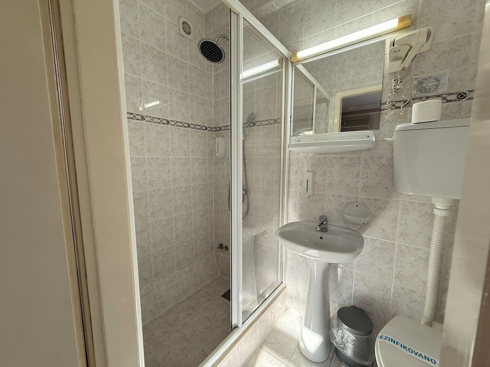 Garni Hotel Lav 50/50