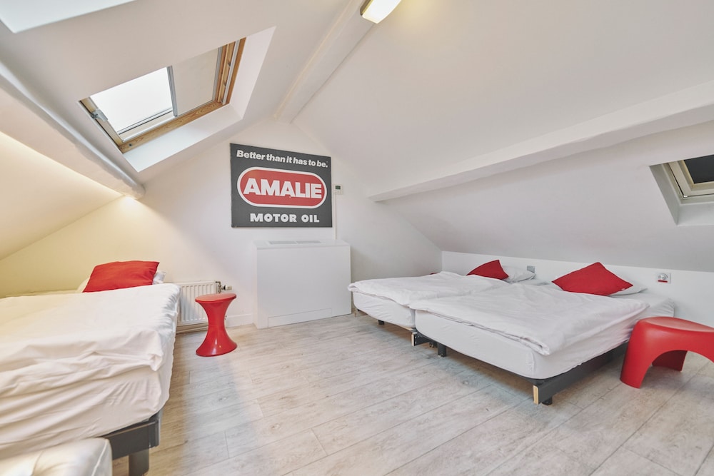 2Go4 Quality Hostel Brussels City Center 12/50