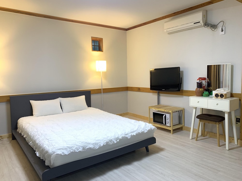 Gyeongju Cabin House Pension 7/50
