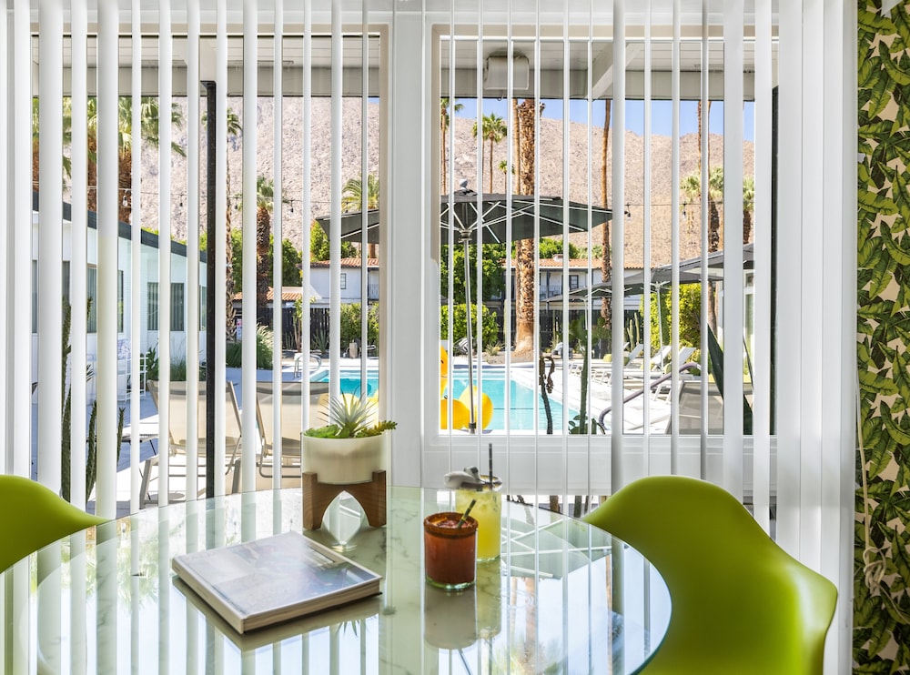The Three Fifty Hotel - Adults Only 47/63