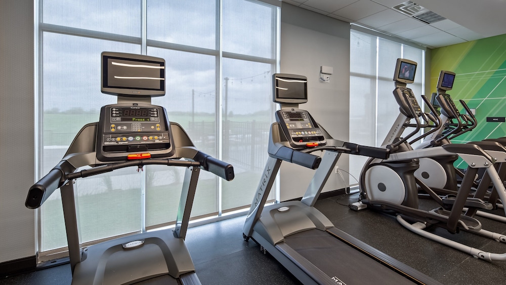 Holiday Inn - Clarksville Northeast, an IHG Hotel 38/69