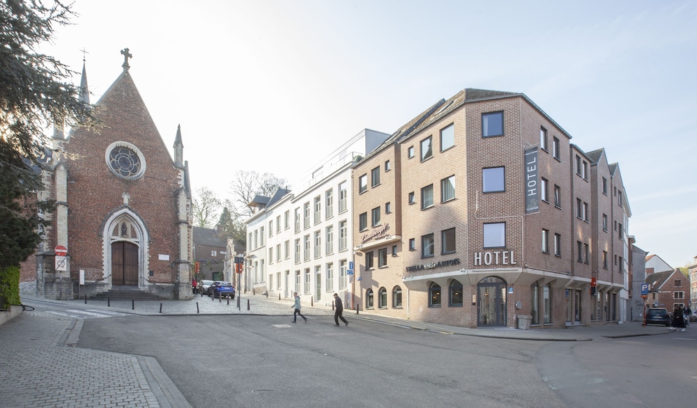 Hotel New Damshire 35/39