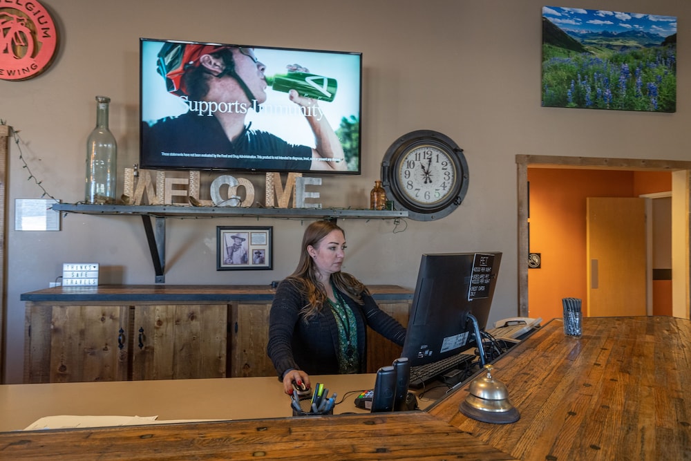 Ridgway-Ouray Lodge and Suites 45/51