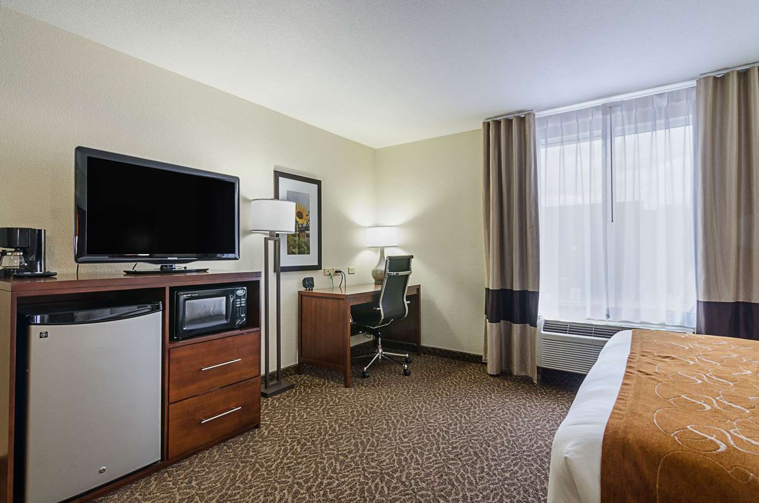 Quality Suites Springdale West I-49 15/19