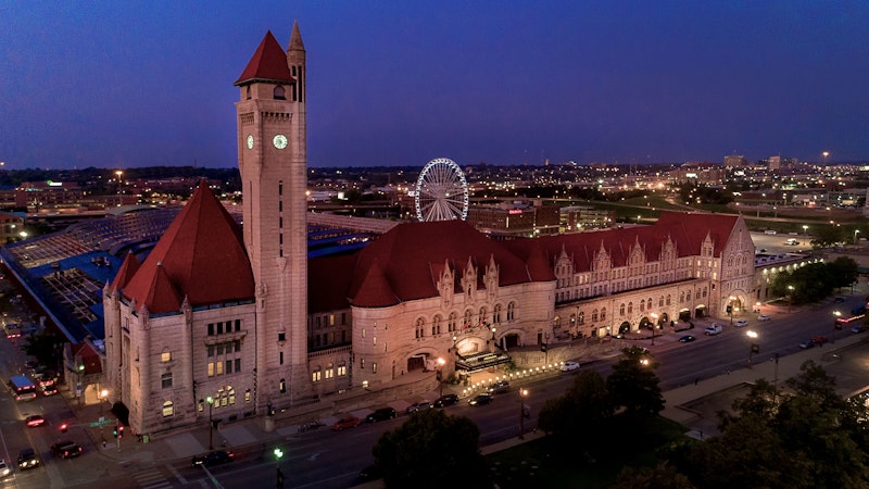 St. Louis Union Station Hotel Curio Collection By Hilton 76/82