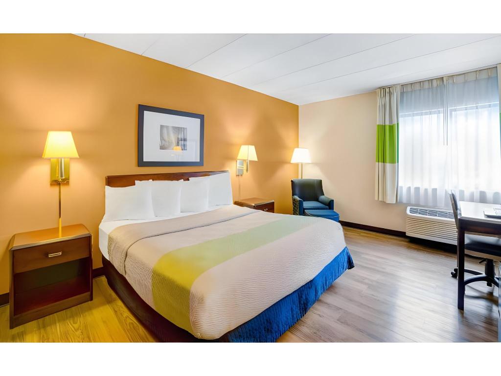 2 Full Beds - Non-Smoking