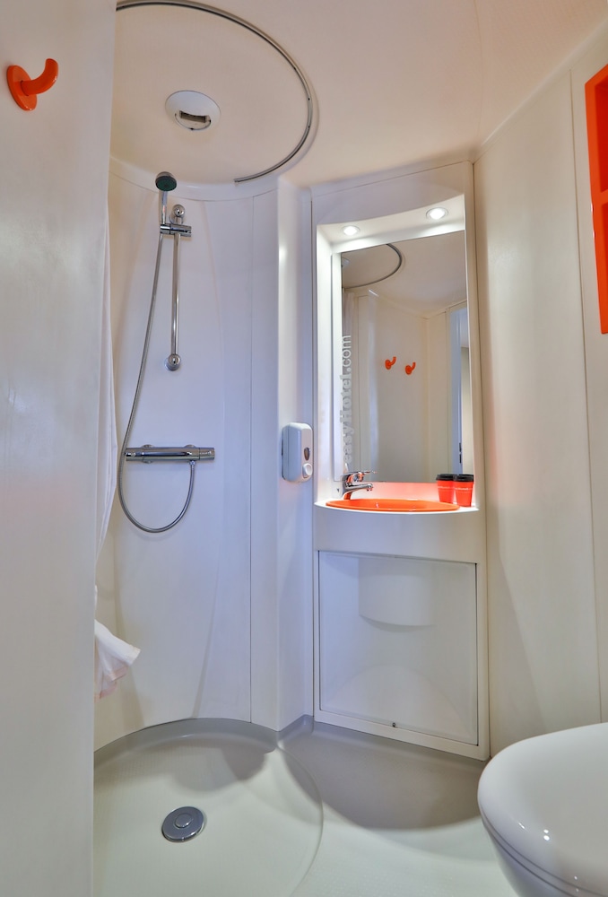 easyHotel Sofia 24/30