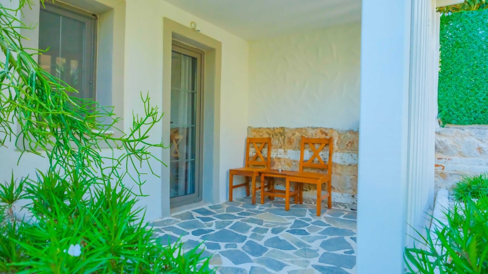 Salonika Suites 5/38