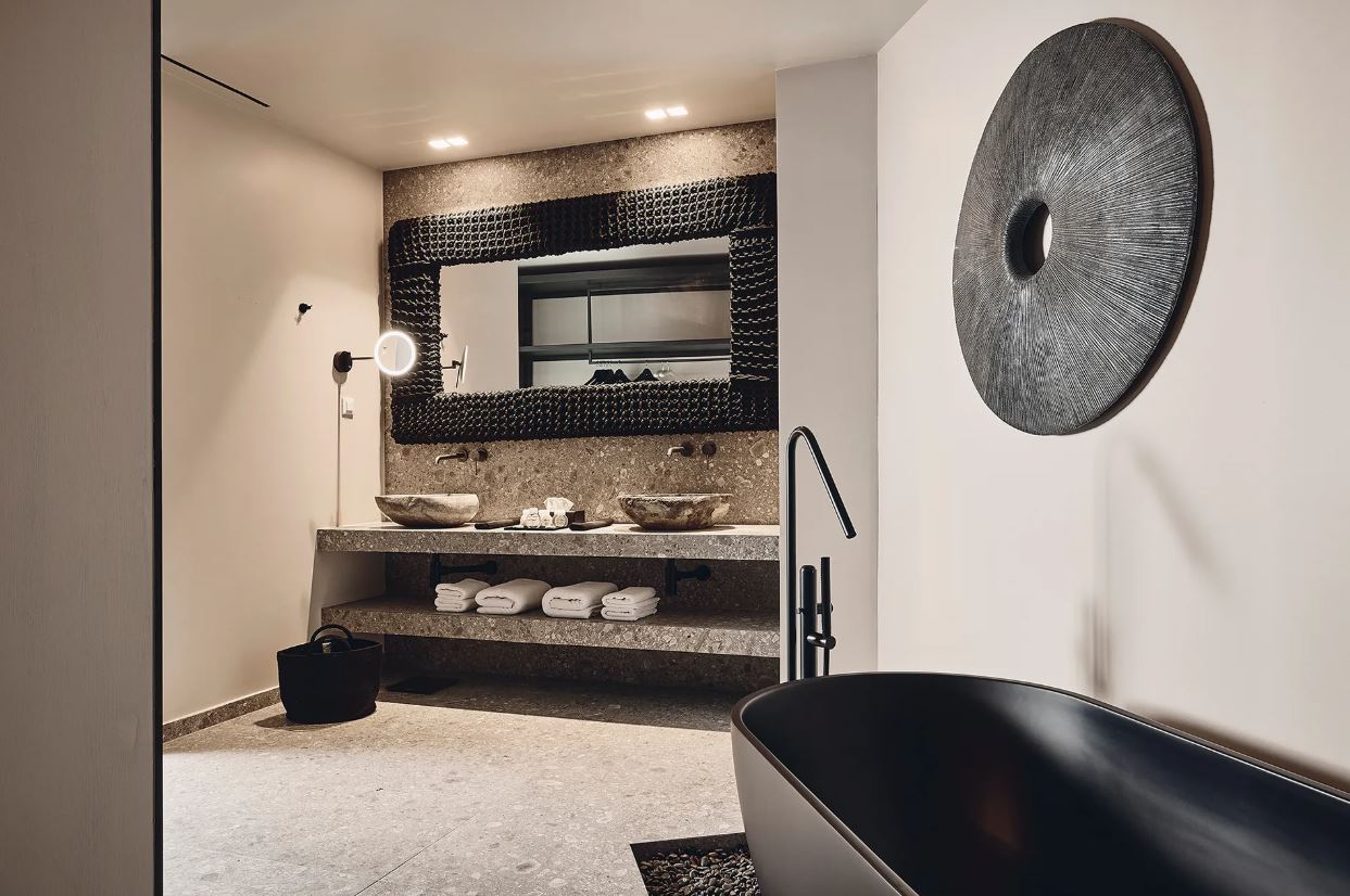 Horizon Hotel Adults Only 17/50