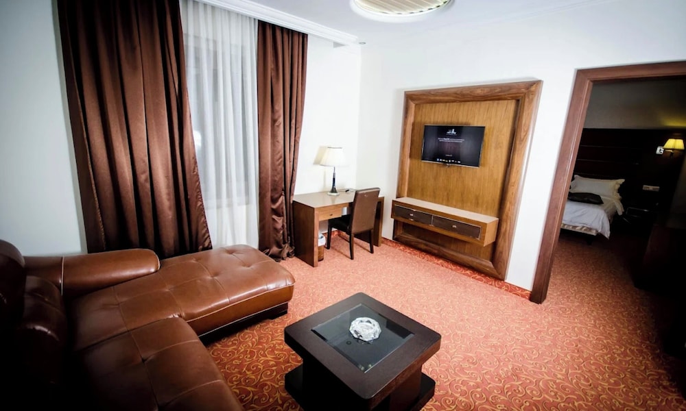 El Bey Hotel 28/50