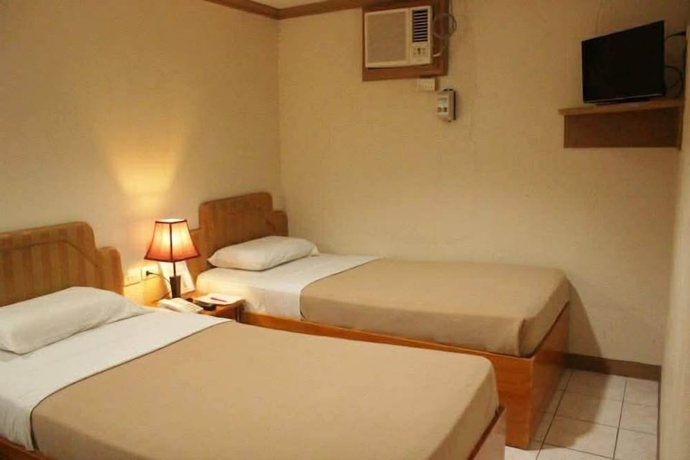 Elegant Circle Inn 10/71