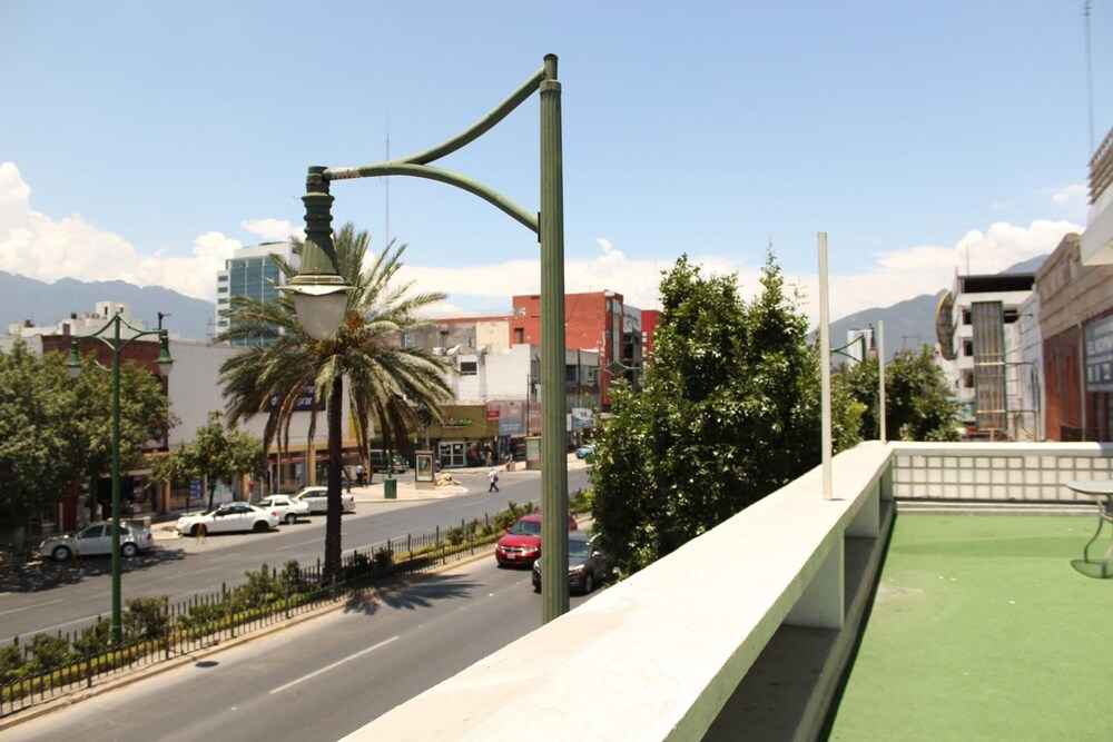 Hotel Plaza Del Arco Express 43/65