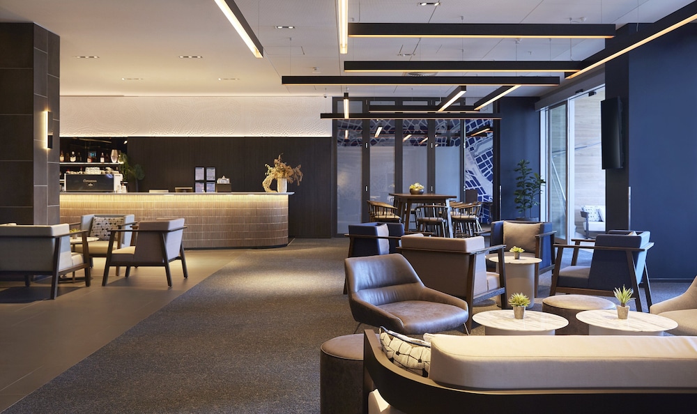 Holiday Inn Express Melbourne Southbank 43/77