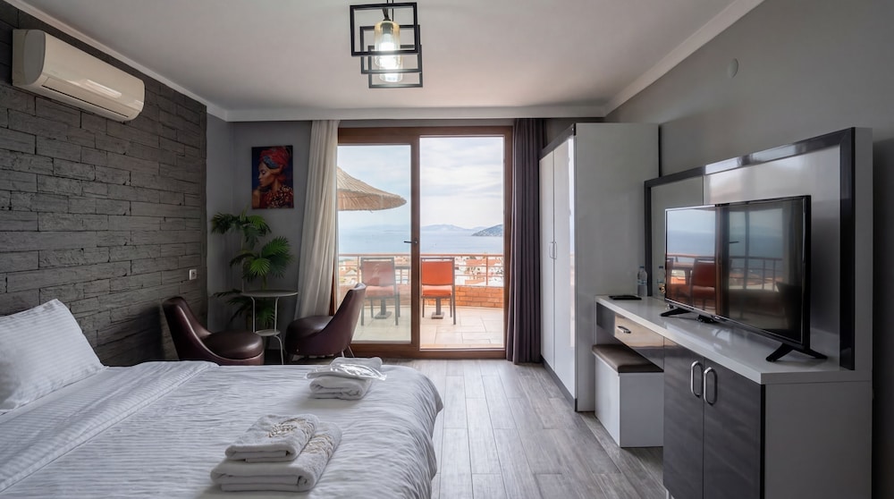 Stone House Yeni Foca 9/50