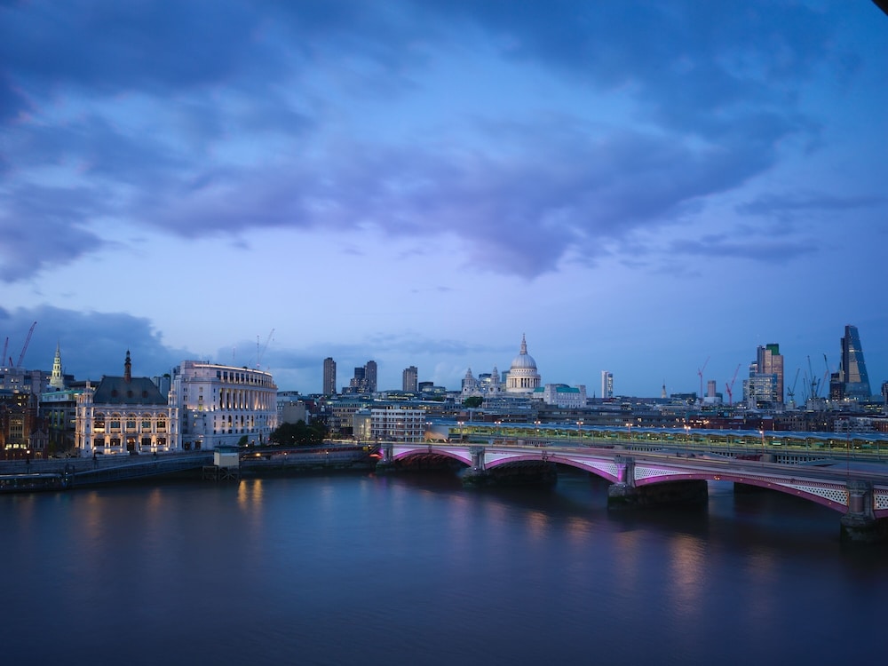 Sea Containers London 67/71