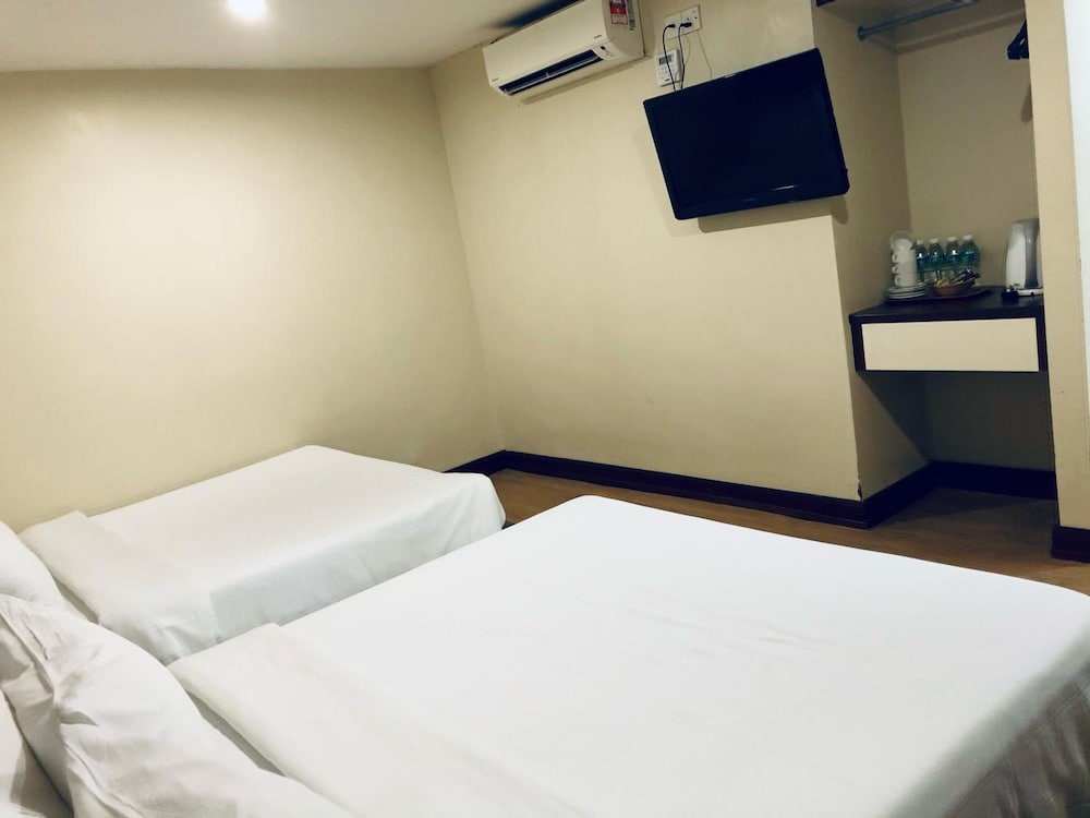 Fenix Inn 31/54