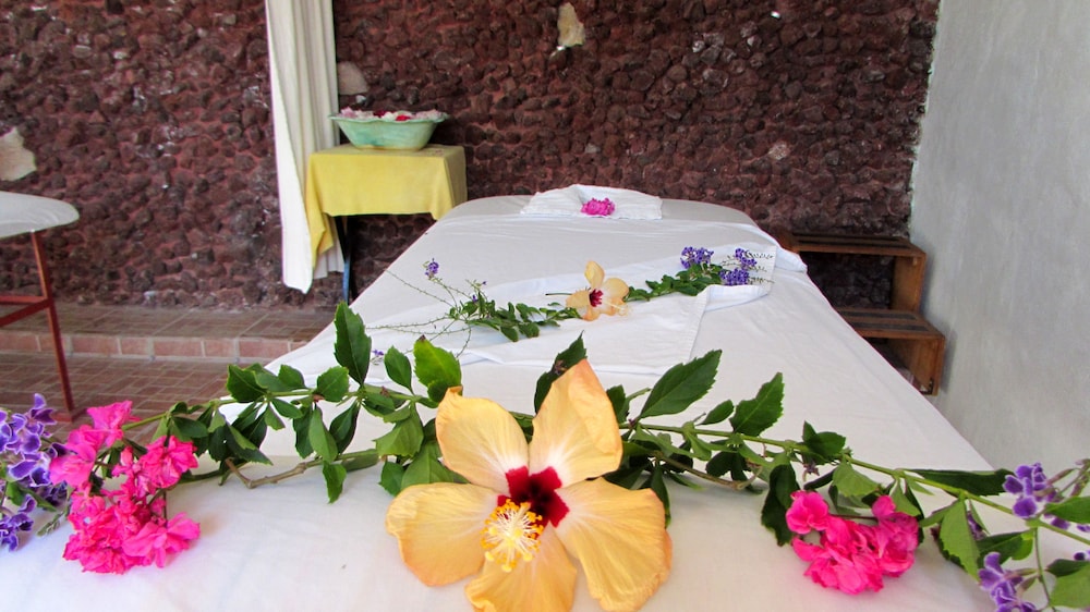 Hotel Balneario San Juan Cosalá 24/37