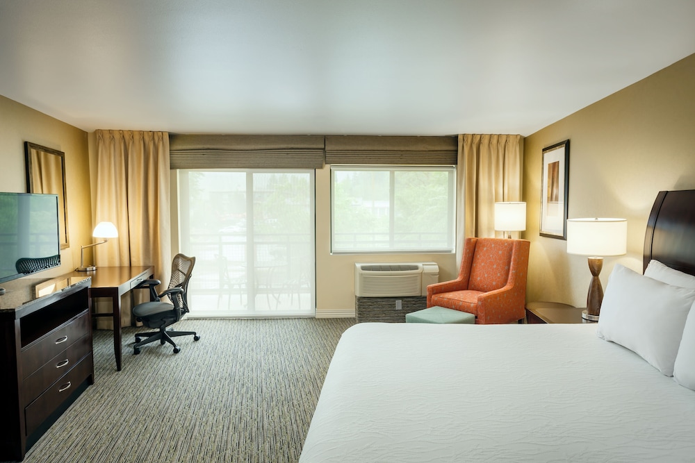 Hilton Garden Inn Seattle Issaquah 10/52