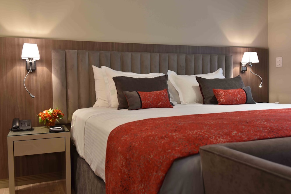 Arc Arenales Studios Suites 12/37