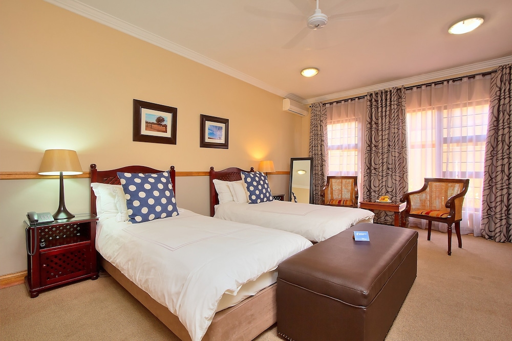 Centurion Golf Suites 7/50