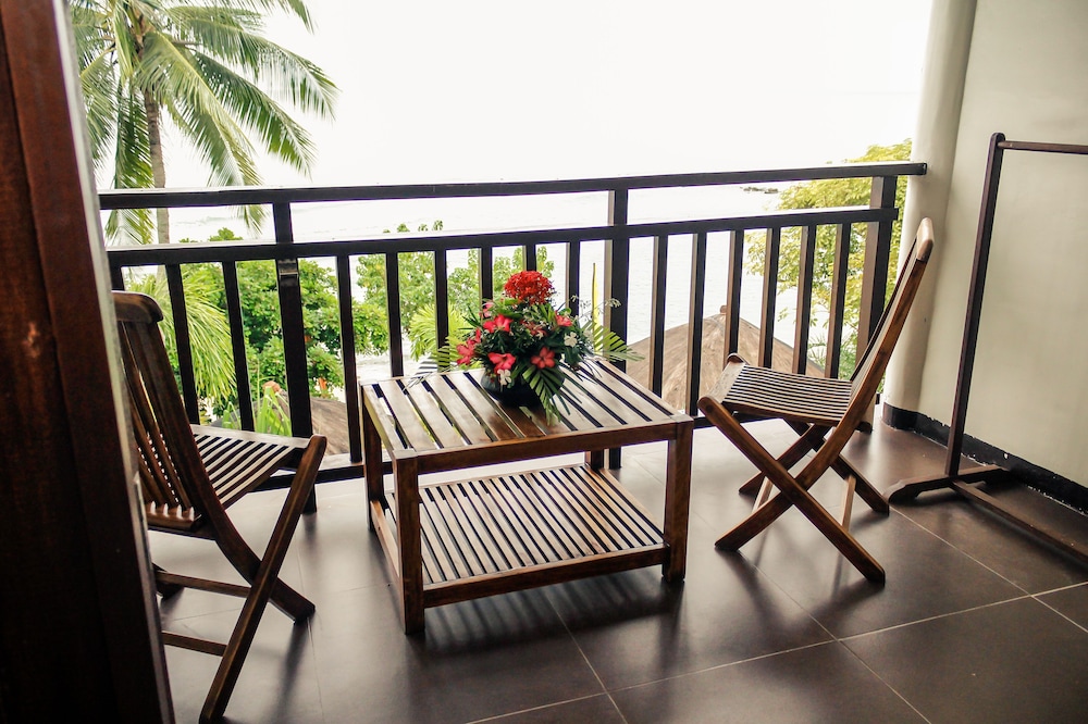 Palm Beach Resort 26/48