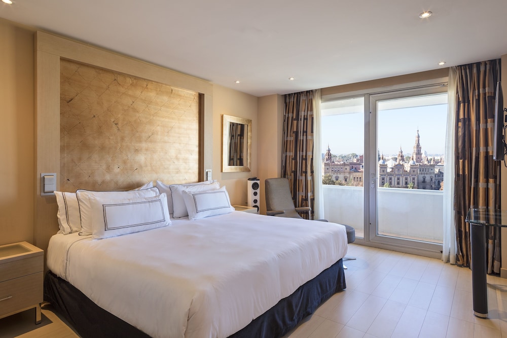 The Level at Melia Sevilla 11/62