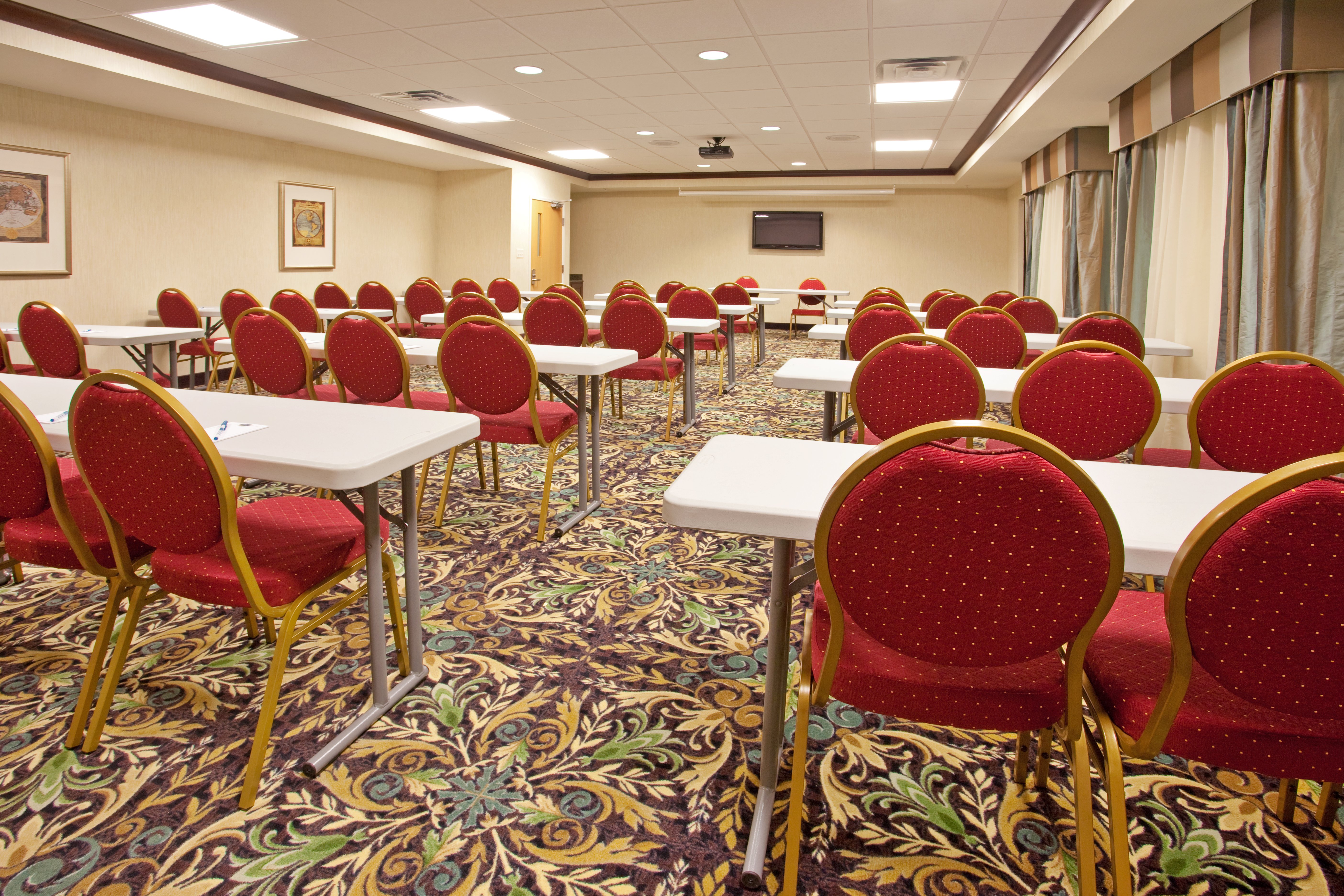 Staybridge Suites Elkhart North 50/55