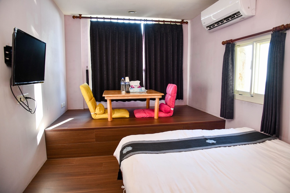 Wayyounghouse B&B 2/50