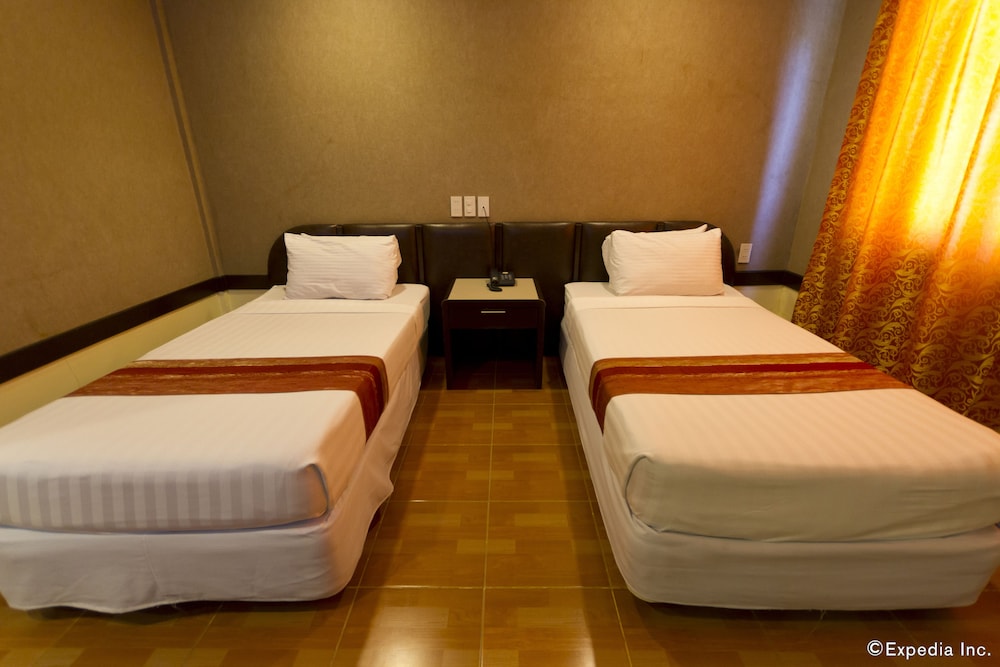 Holiday Spa Hotel 16/50