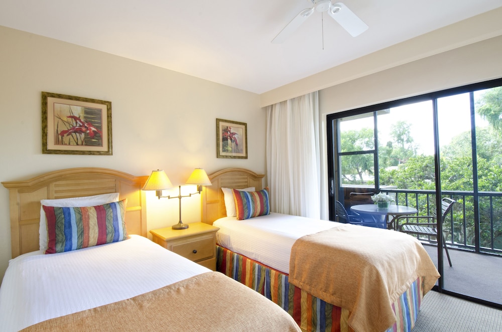 Park Shore Resort 19/60
