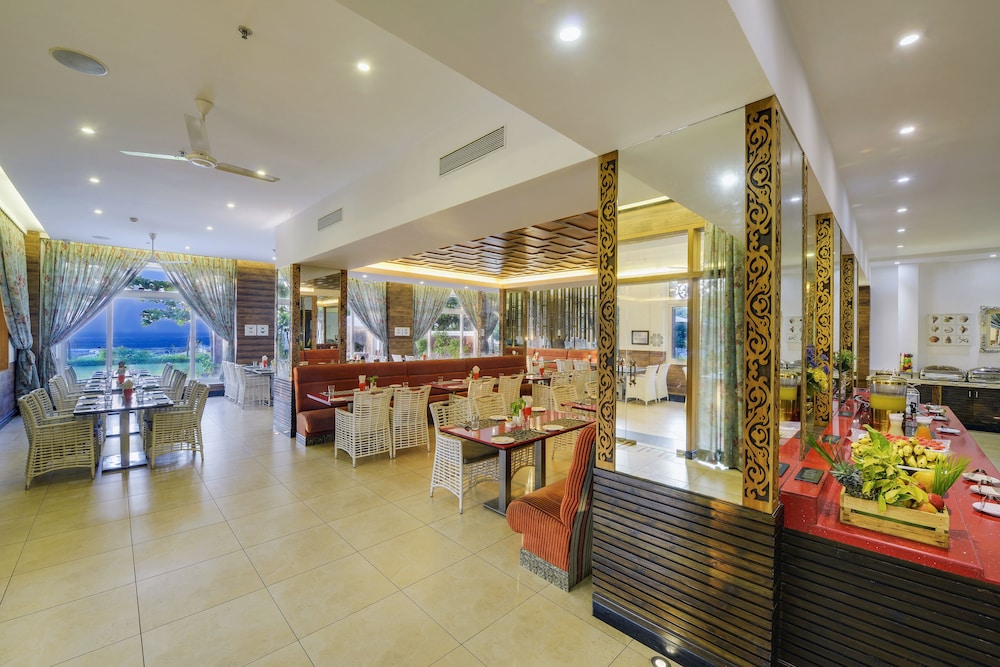 Lobby at MAYFAIR Waves, PURI
