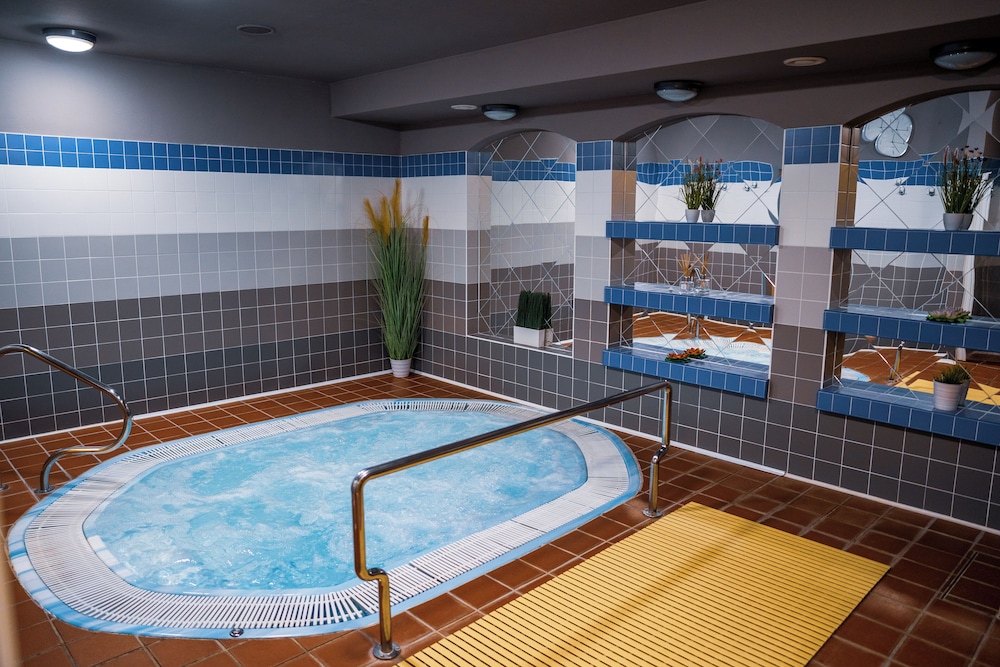 Hotel Zatisi 21/50