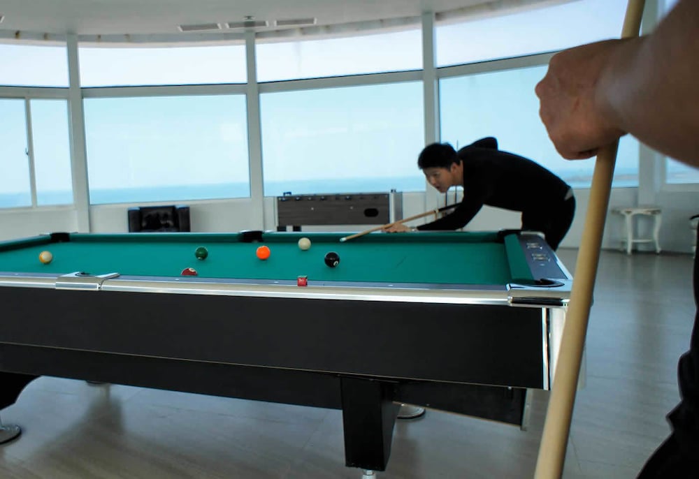 White House Beach Resort 3/71