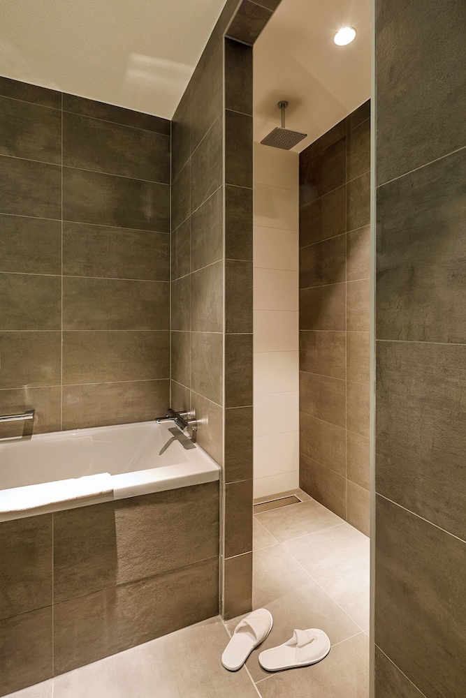 Van Der Valk Princeville 35/42