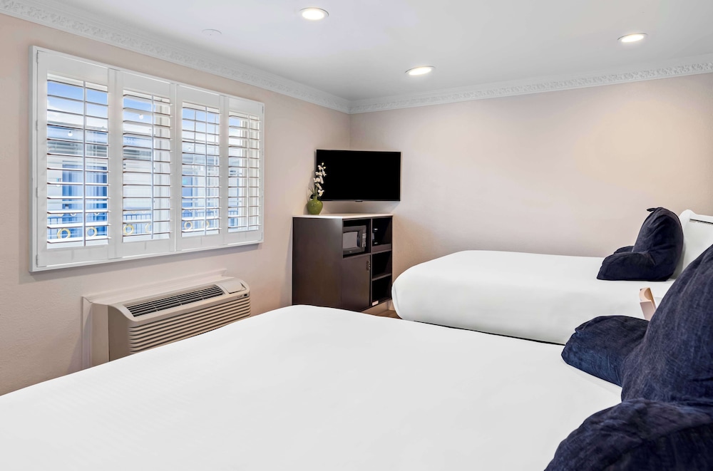 Signature Inn San Francisco Marina District 17/37
