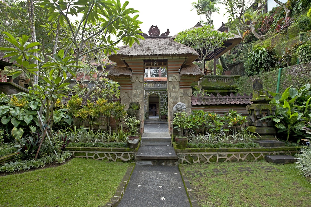 Artini 2 Cottages 34/50