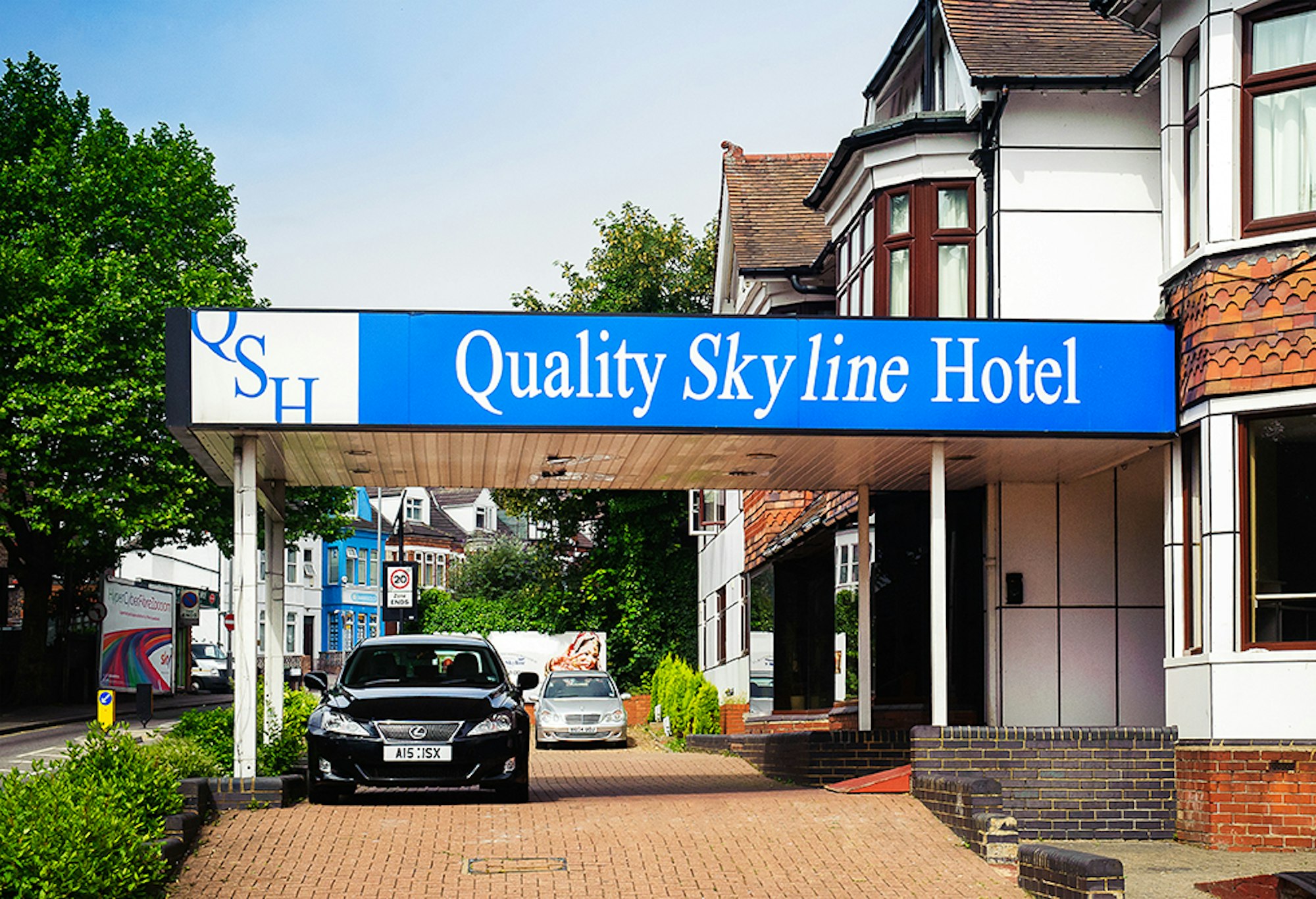 OYO Luton Hotel 14/15
