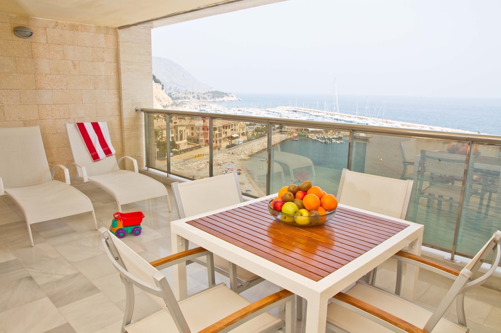 Pierre Vacances Altea Beach Port 49/61