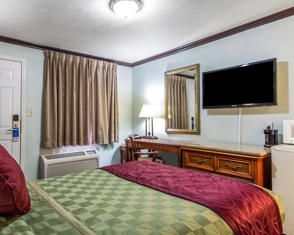 Sycamore Inn Chico University Area 13/50