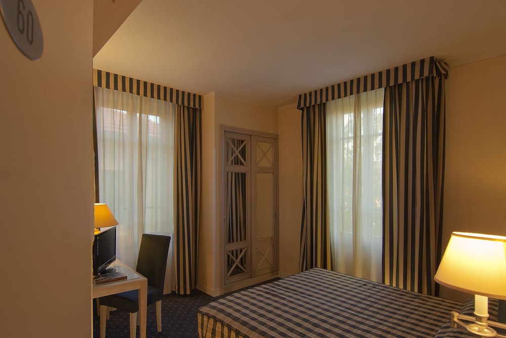 Hotel Arnolfo Aqua Laetitia Spa And Beauty 9/26
