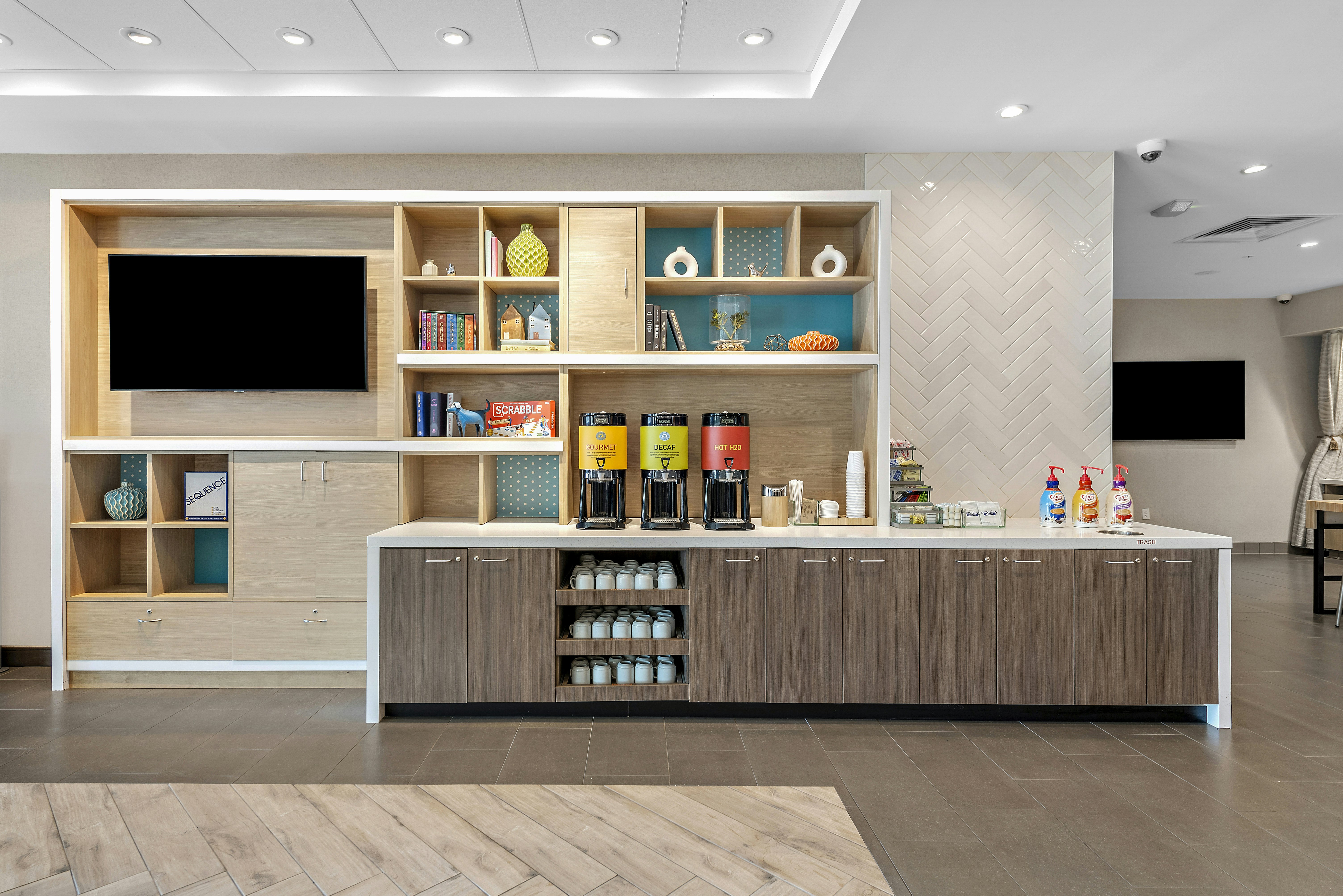 Home2 Suites by Hilton San Bernardino 23/26