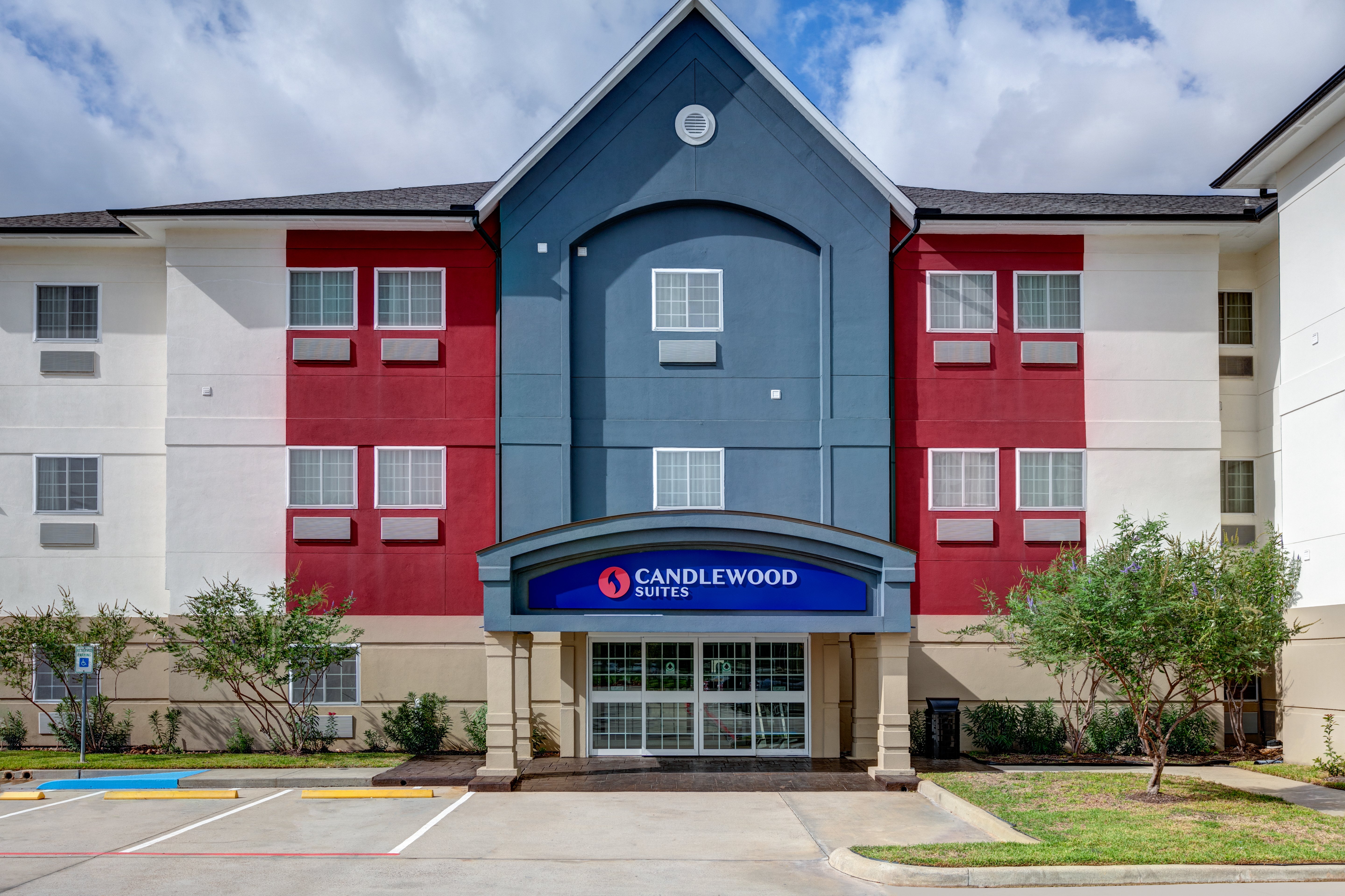 Candlewood Suites Lake Jackson Clute 8/60