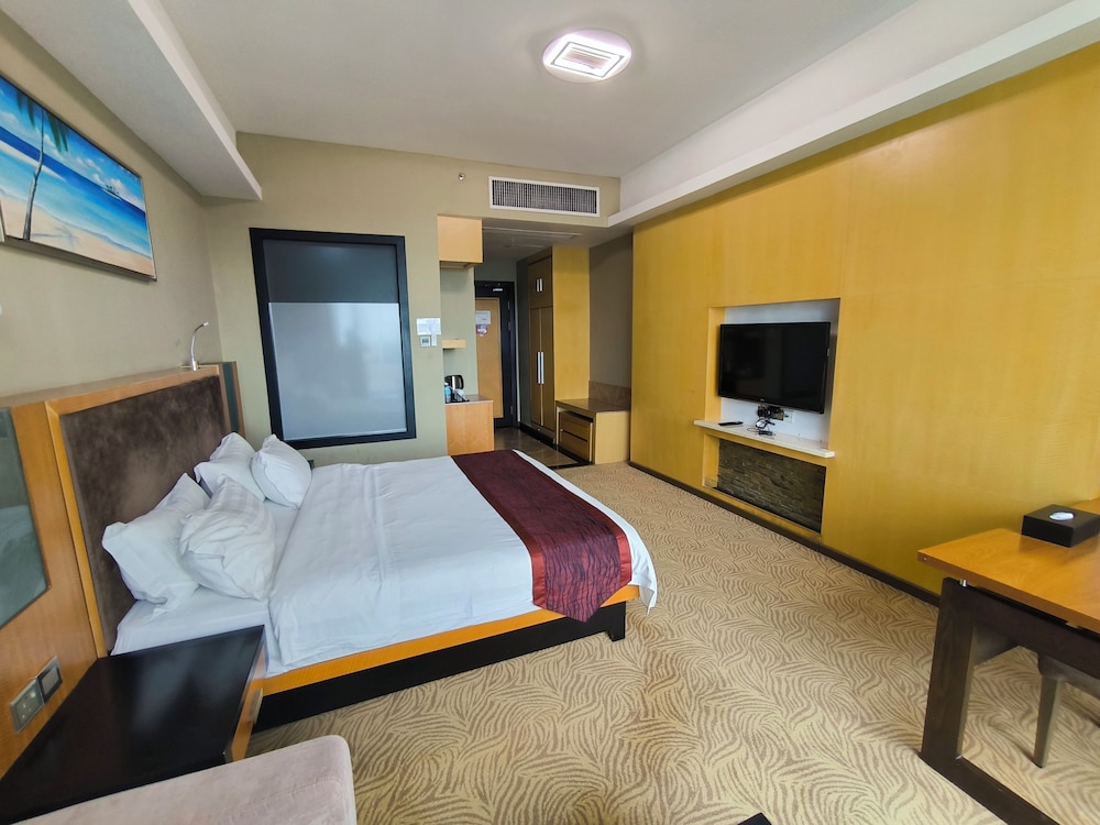 SUPERIOR, KING BED