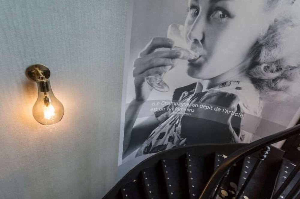 Les Bulles de Paris Hotel 33/64