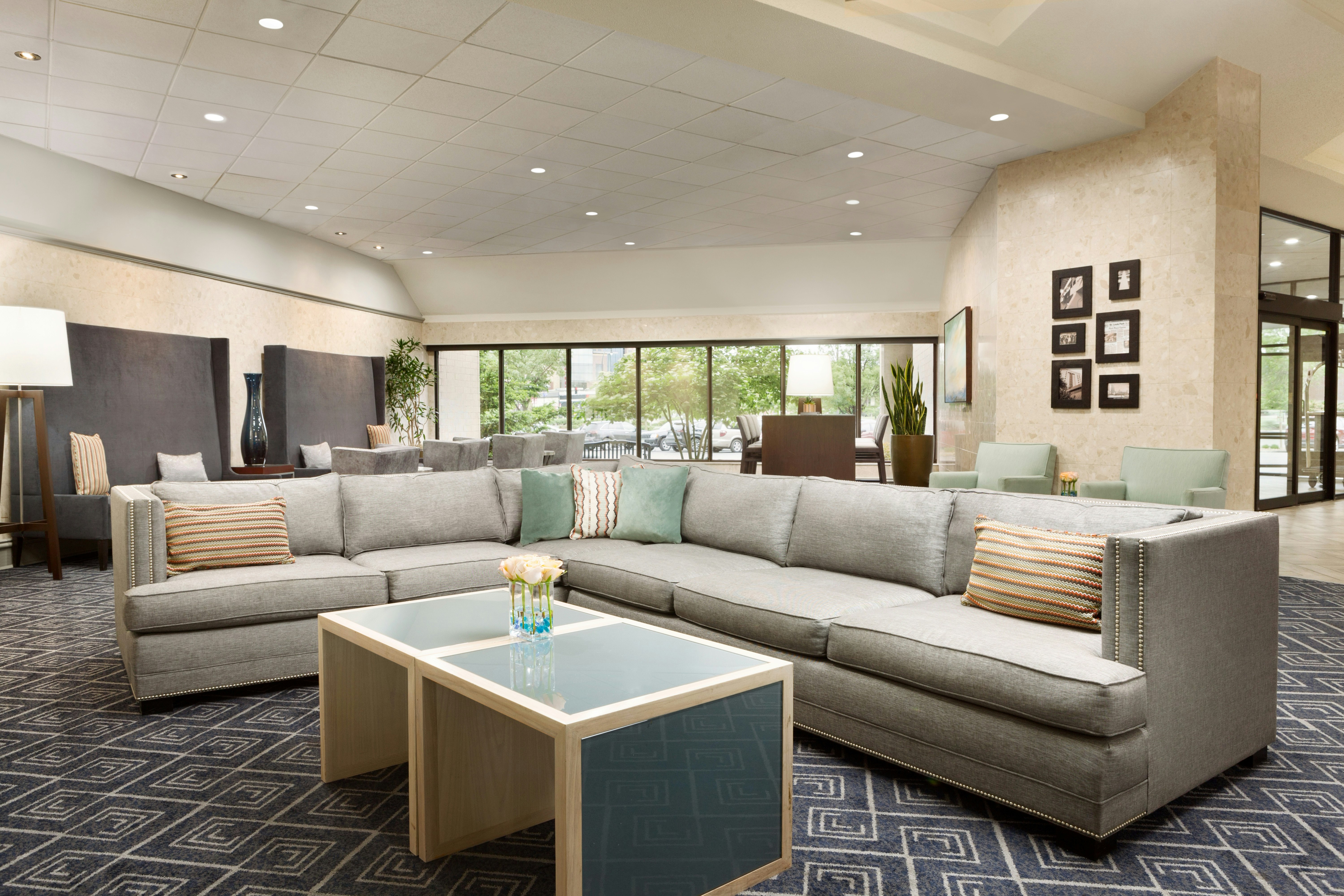 Doubletree Hotel Minneapolis Park Place 12/39
